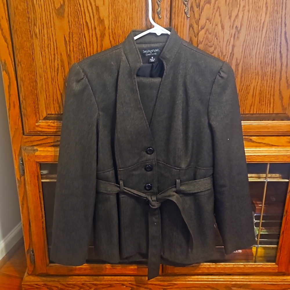 Women's Suit